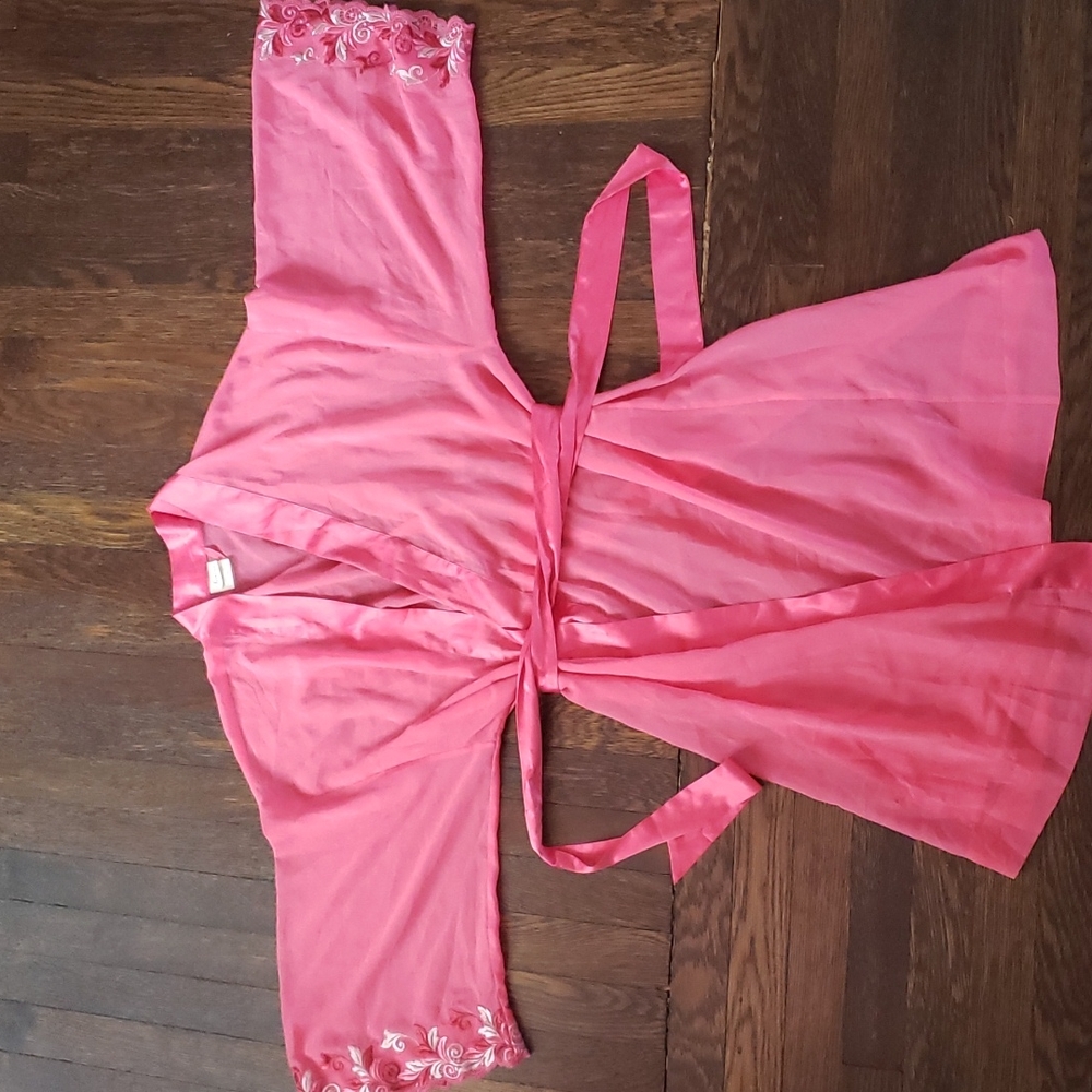 Pink soma robe